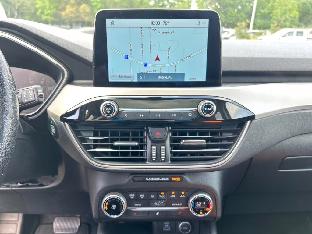 2020 Oxford White Ford Escape SEL AWD SUV