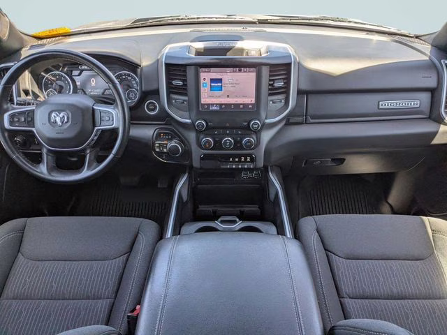 2022 Billet Silver Metallic Clearcoat Ram 1500 Big Horn/Lone Star 4X4 Truck