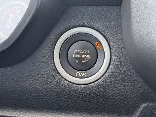 2022 Billet Silver Metallic Clearcoat Ram 1500 Big Horn/Lone Star 4X4 Truck