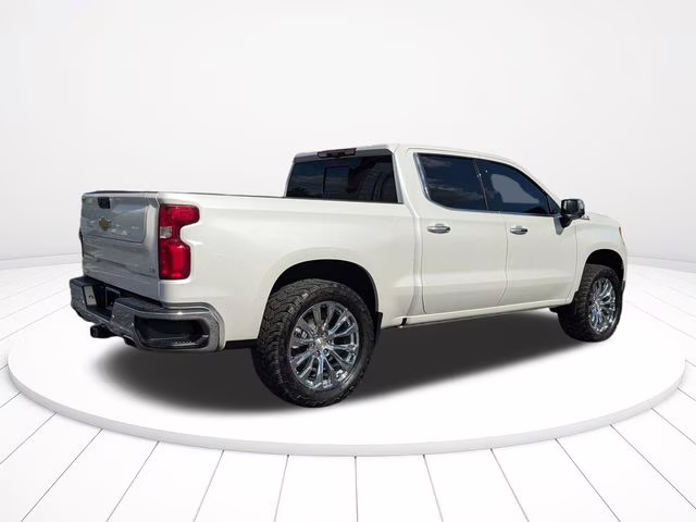 2024 Iridescent Pearl Tricoat Chevrolet Silverado 1500 LTZ 4X4 Truck