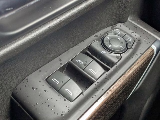 2019 Northsky Blue Metallic Chevrolet Silverado 1500 LT Trail Boss 4X4 Truck