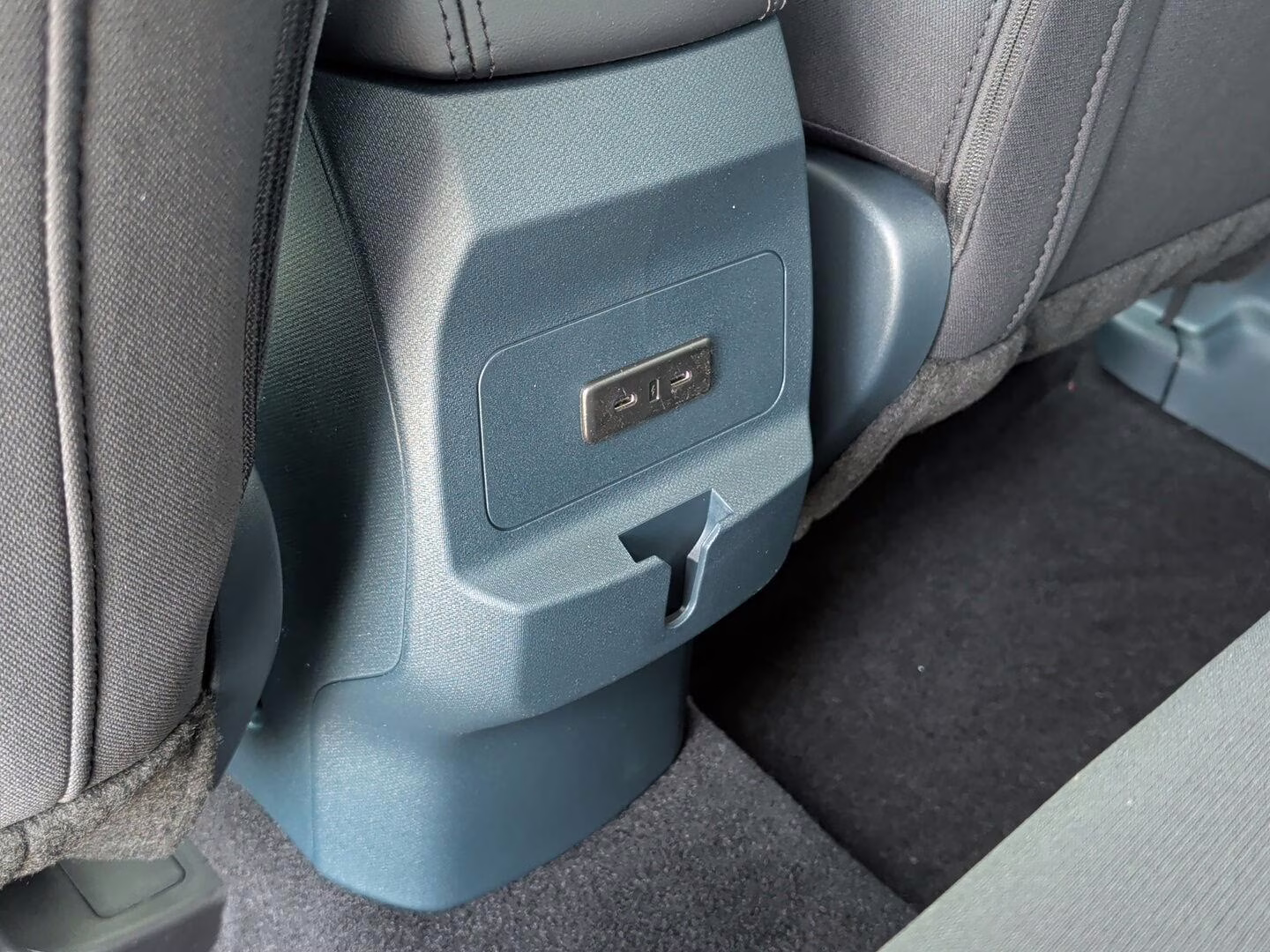 2026 Shadow Black Ford Maverick XLT AWD Truck