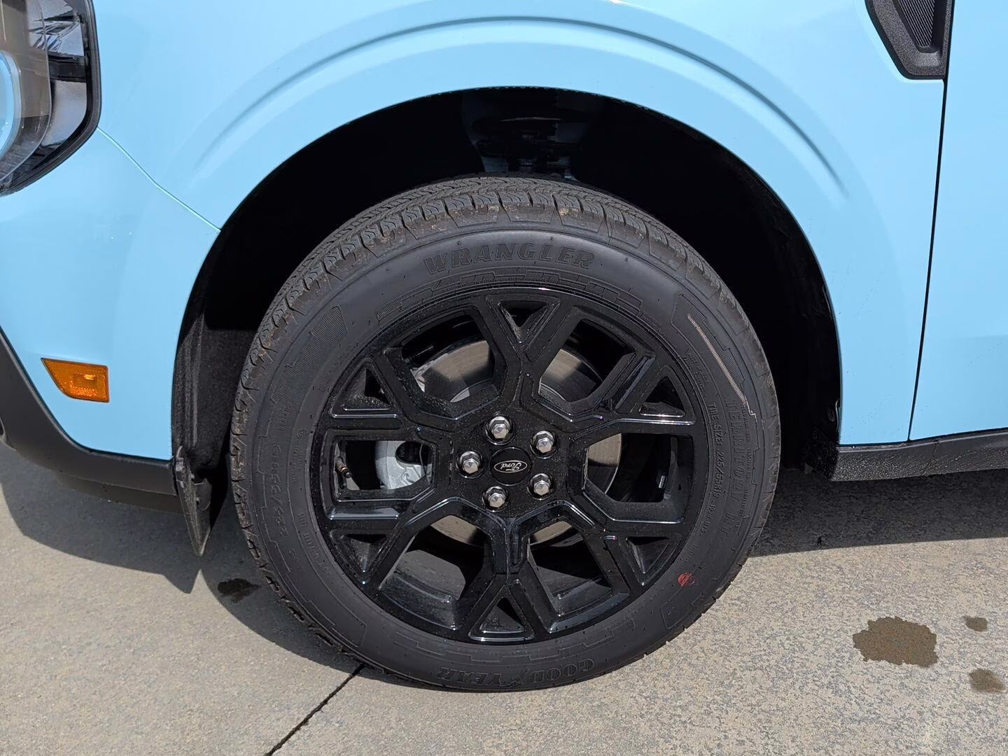 2026 Light Blue Ford Maverick XLT AWD Truck