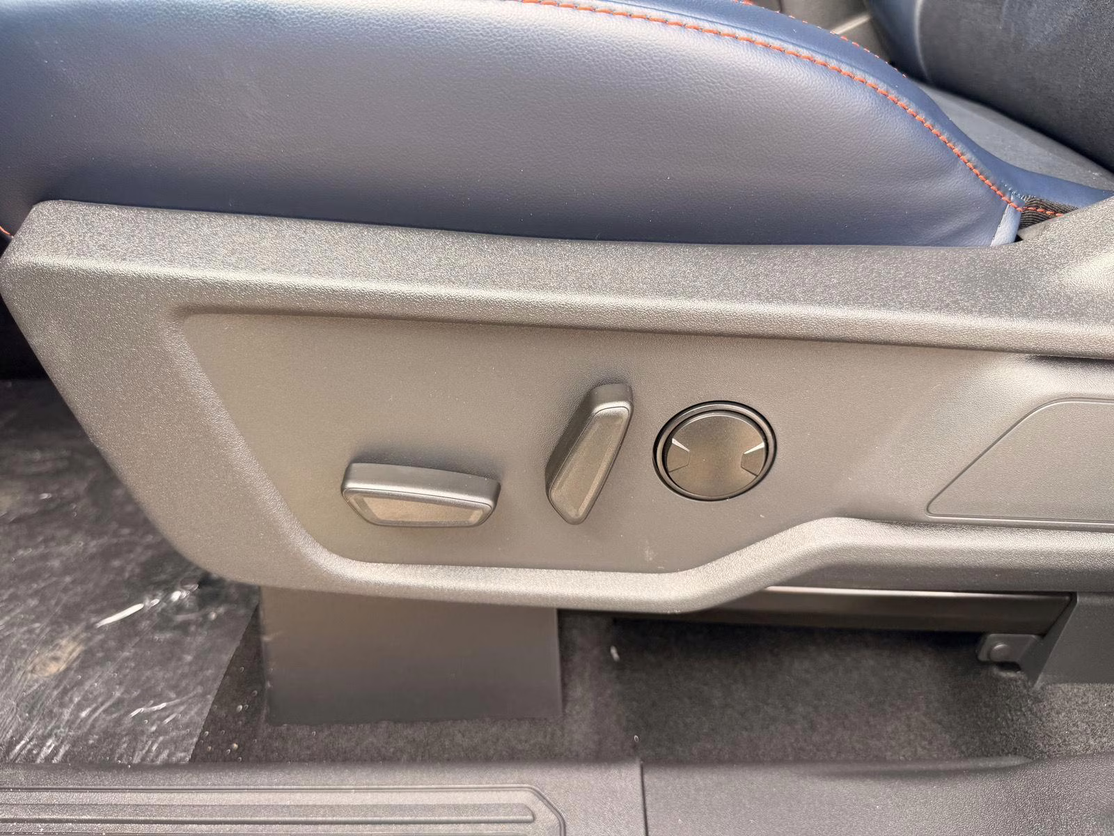 2026 Avalanche Gray Ford Bronco Raptor 4X4 SUV