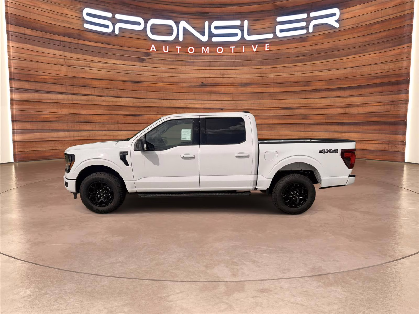 2026 Oxford White Ford F-150 XLT 4X4 Truck