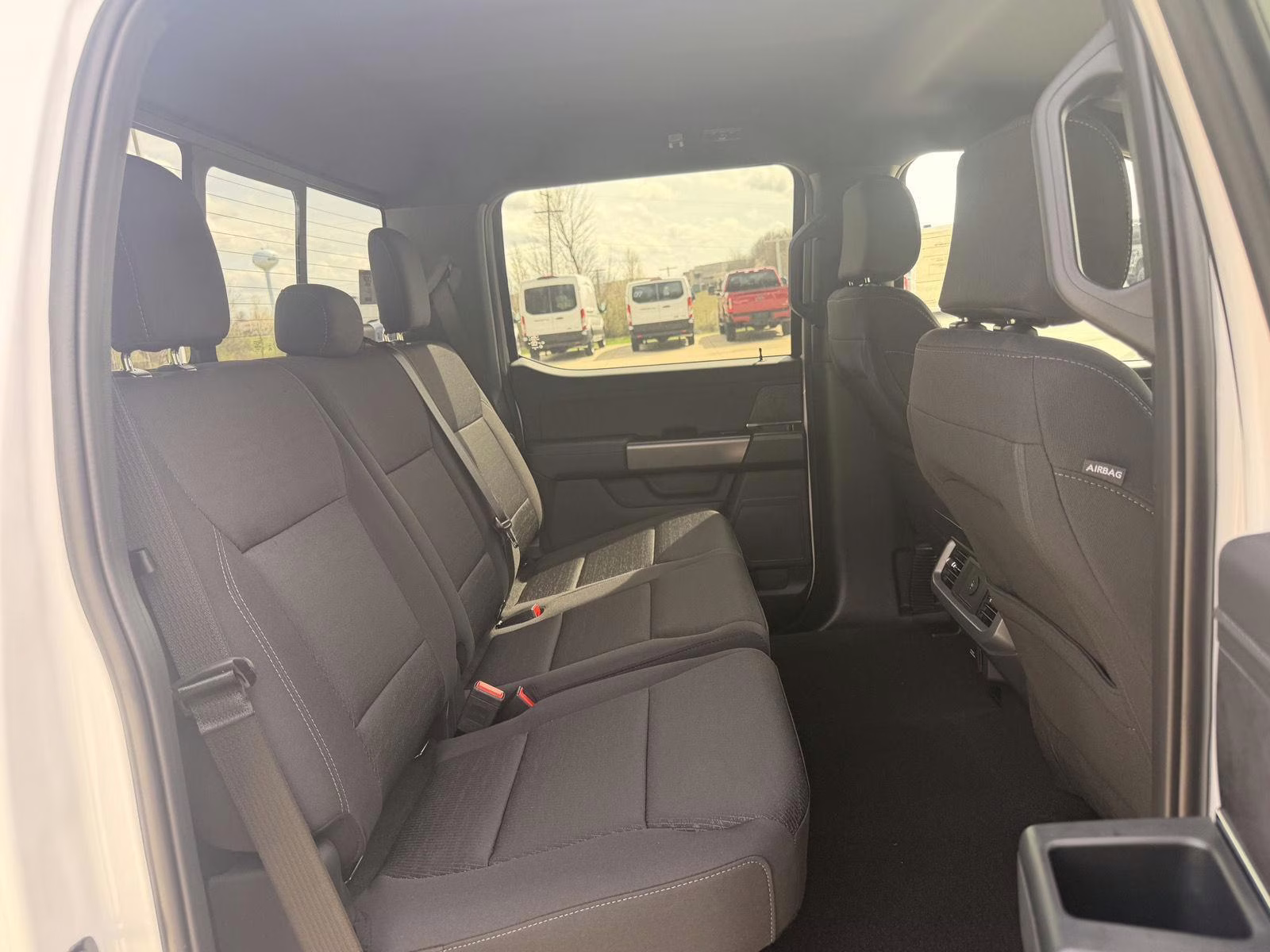 2026 Oxford White Ford F-150 XLT 4X4 Truck