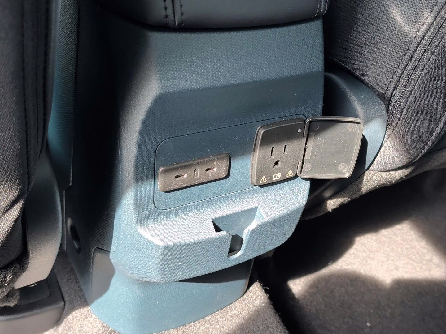 2026 Light Blue Ford Maverick XLT AWD Truck