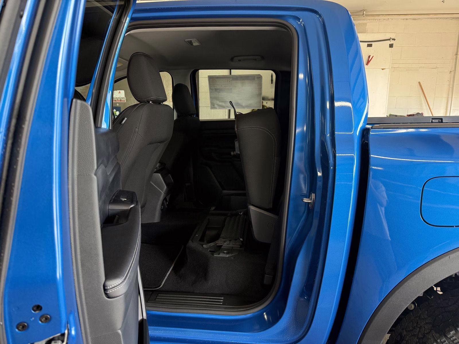 2026 Velocity Blue Metallic Ford Ranger XLT 4X4 Truck