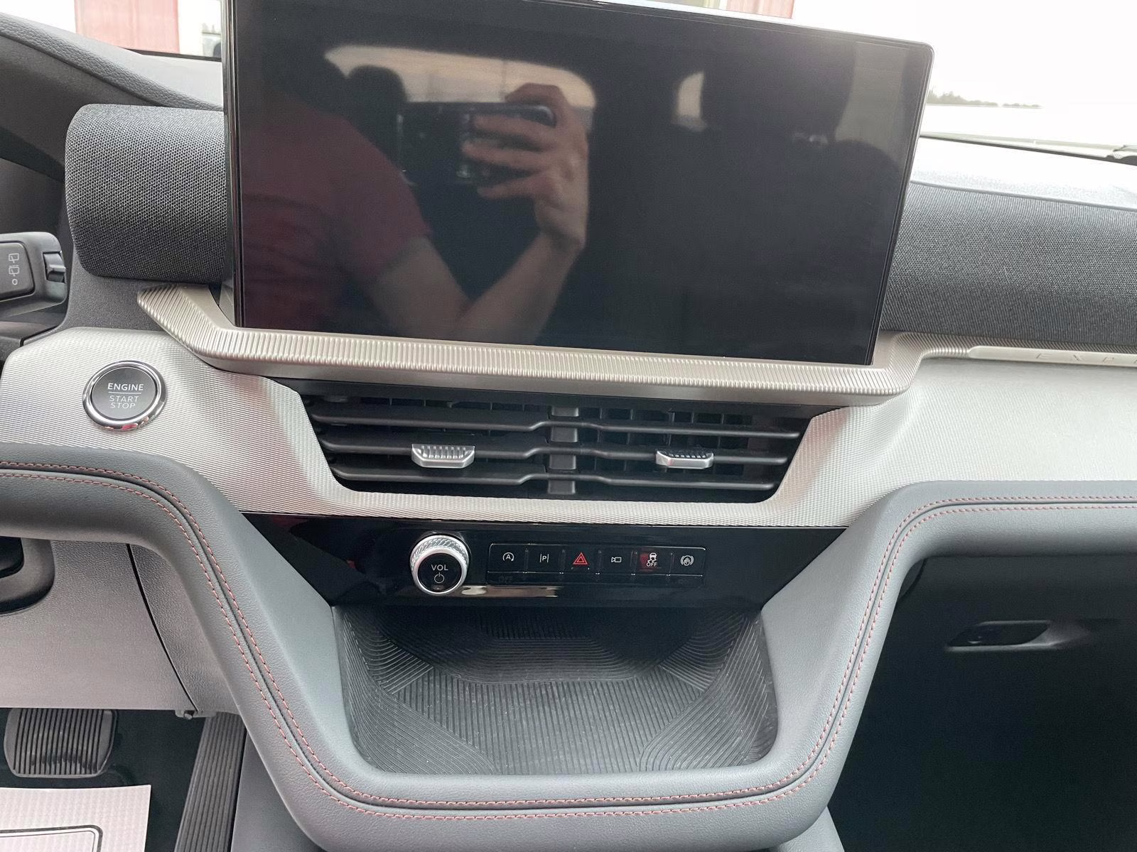 2026 Agate Black Ford Explorer Active 4X4 SUV