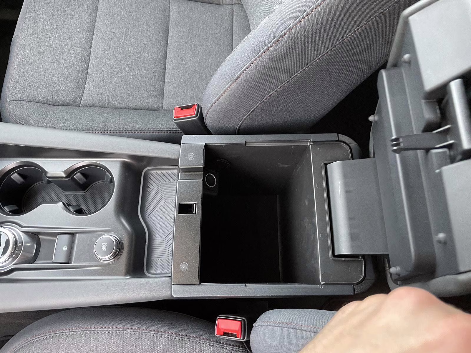 2026 Agate Black Ford Explorer Active 4X4 SUV