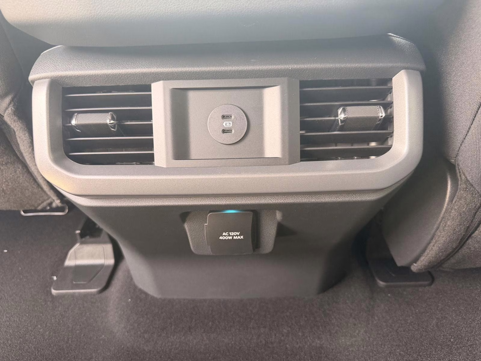 2026 Oxford White Ford F-150 XLT 4X4 Truck