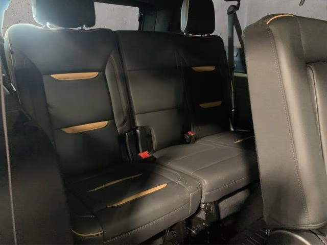 2024 Summit White GMC Yukon XL AT4 4X4 SUV