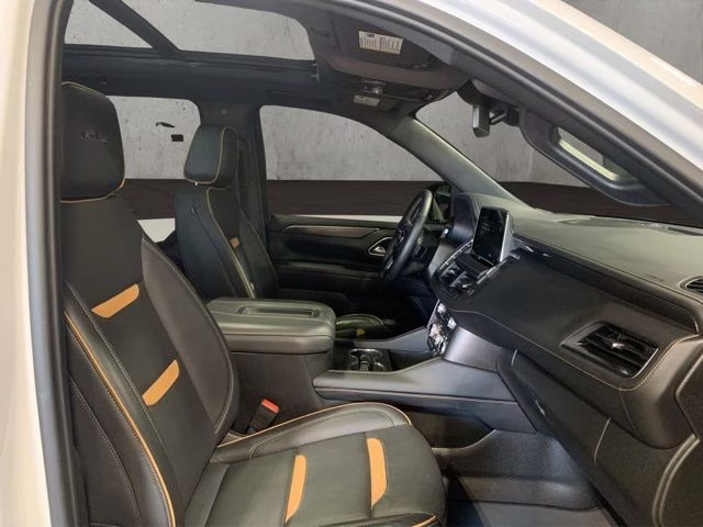2024 Summit White GMC Yukon XL AT4 4X4 SUV