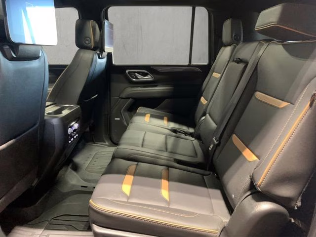 2024 Summit White GMC Yukon XL AT4 4X4 SUV