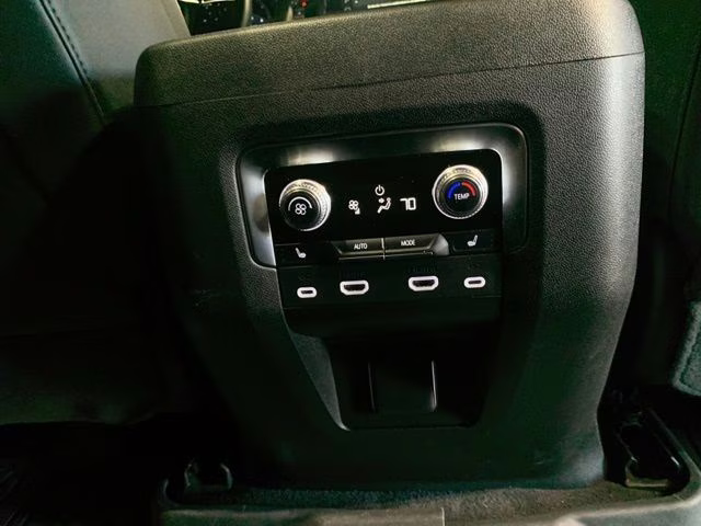 2024 Summit White GMC Yukon XL AT4 4X4 SUV