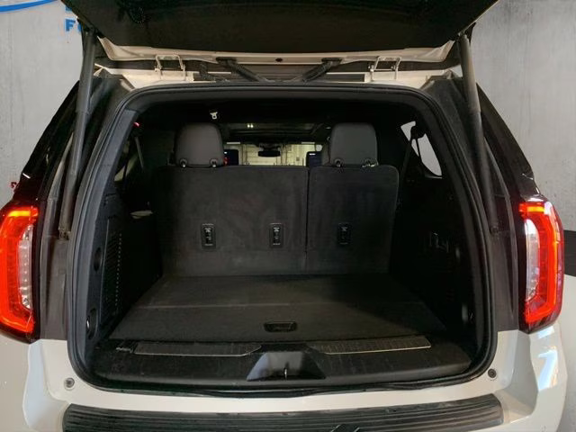 2024 Summit White GMC Yukon XL AT4 4X4 SUV