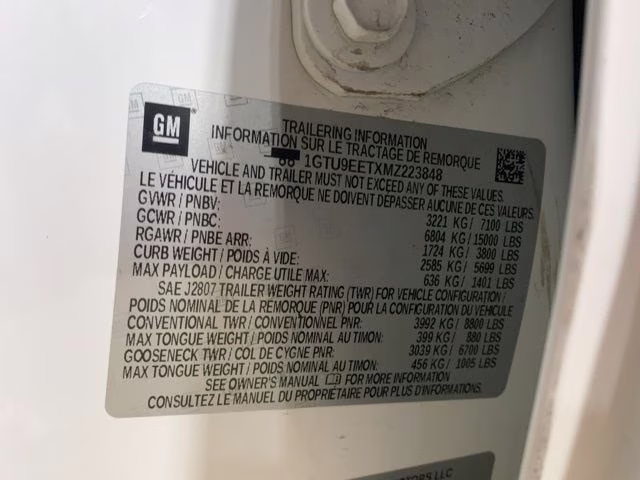 2021 Summit White GMC Sierra 1500 AT4 4X4 Truck