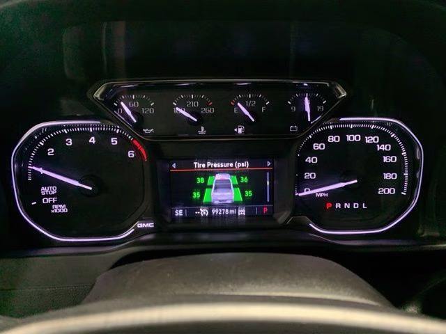 2021 Summit White GMC Sierra 1500 AT4 4X4 Truck
