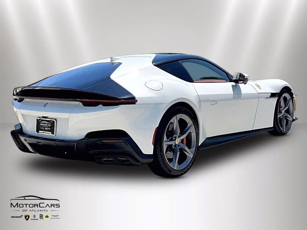 2026 Bianco Avus Ferrari 12Cilindri RWD Coupe