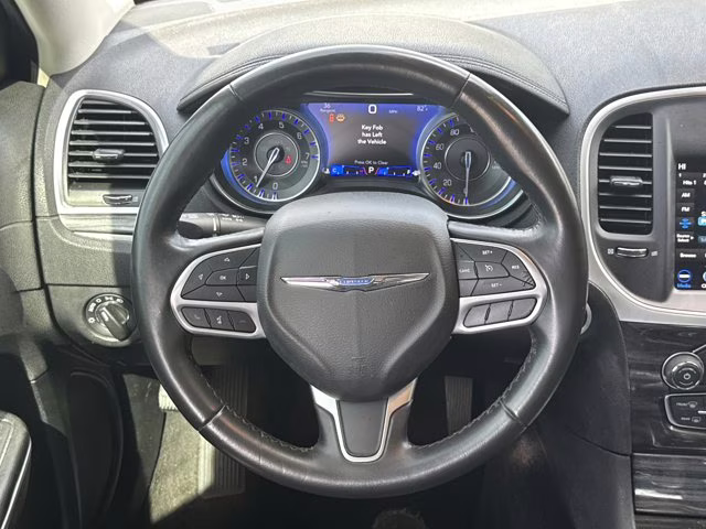 2021 Gloss Black Chrysler 300 RWD Sedan