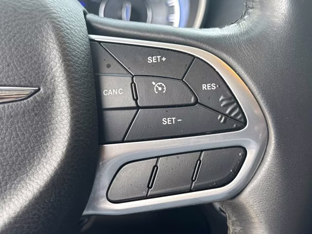 2021 Gloss Black Chrysler 300 RWD Sedan