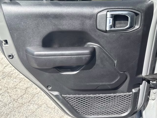 2021 Sting-Gray Clearcoat Jeep Wrangler 4X4 Convertible