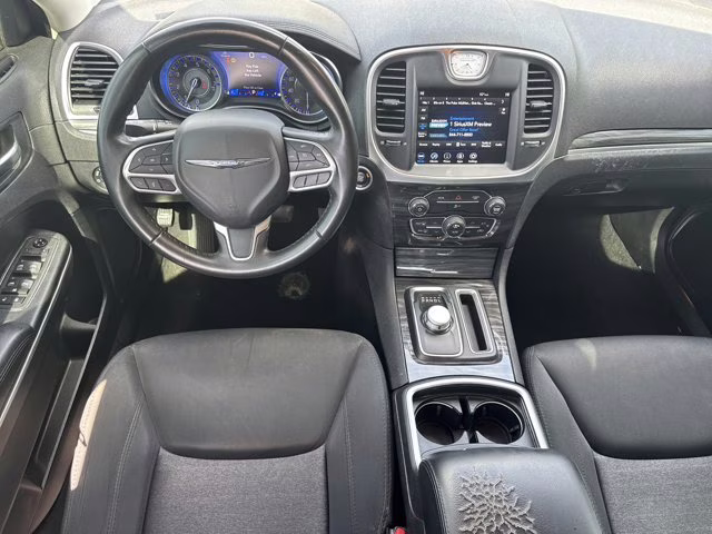 2021 Gloss Black Chrysler 300 RWD Sedan