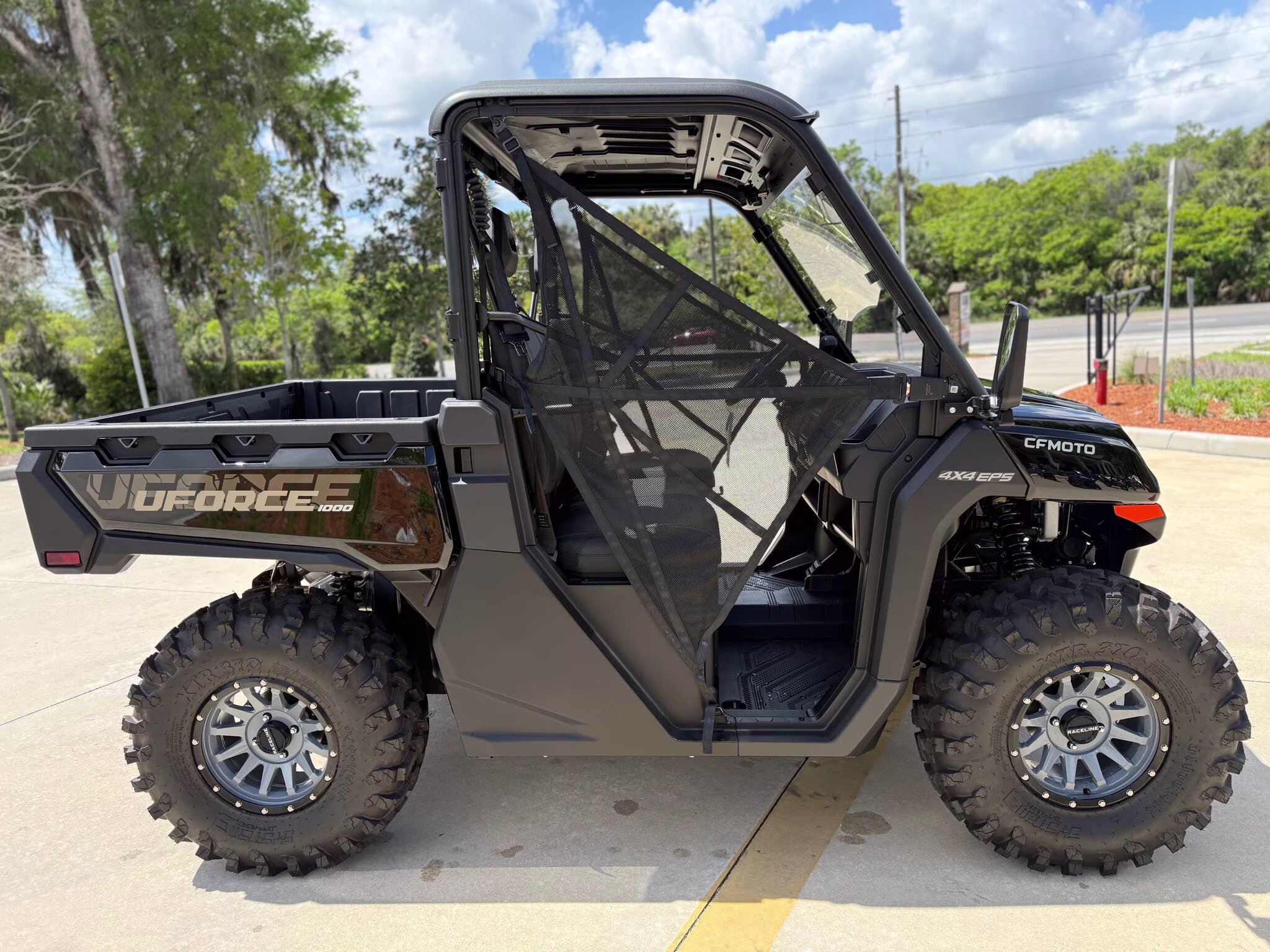 2026 CFMOTO UFORCE 1000 UTV
