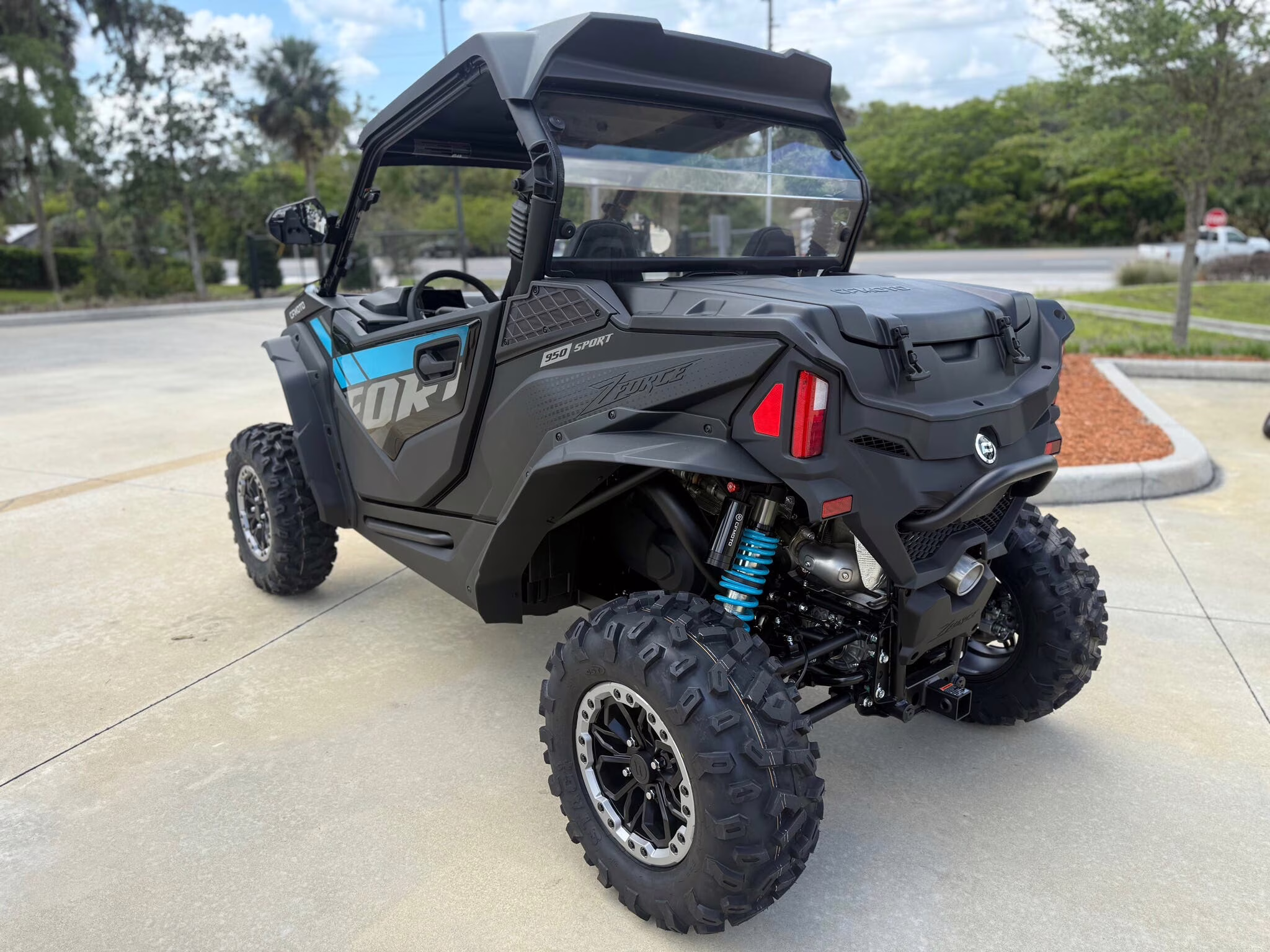 2026 CFMOTO ZFORCE 950 Sport UTV