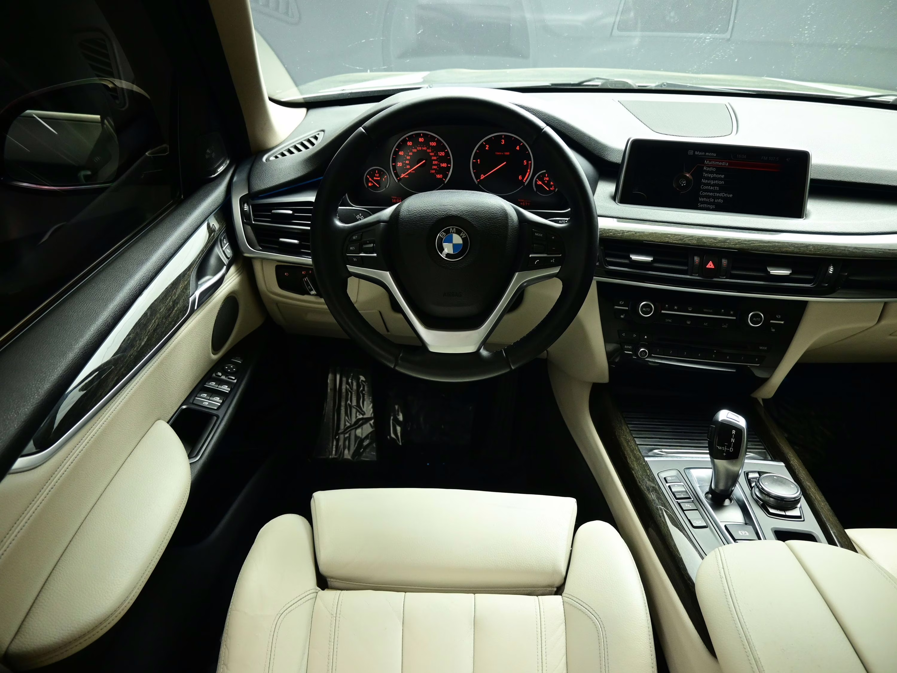 2015 Space Gray Metallic BMW X5 xDrive35d AWD SUV