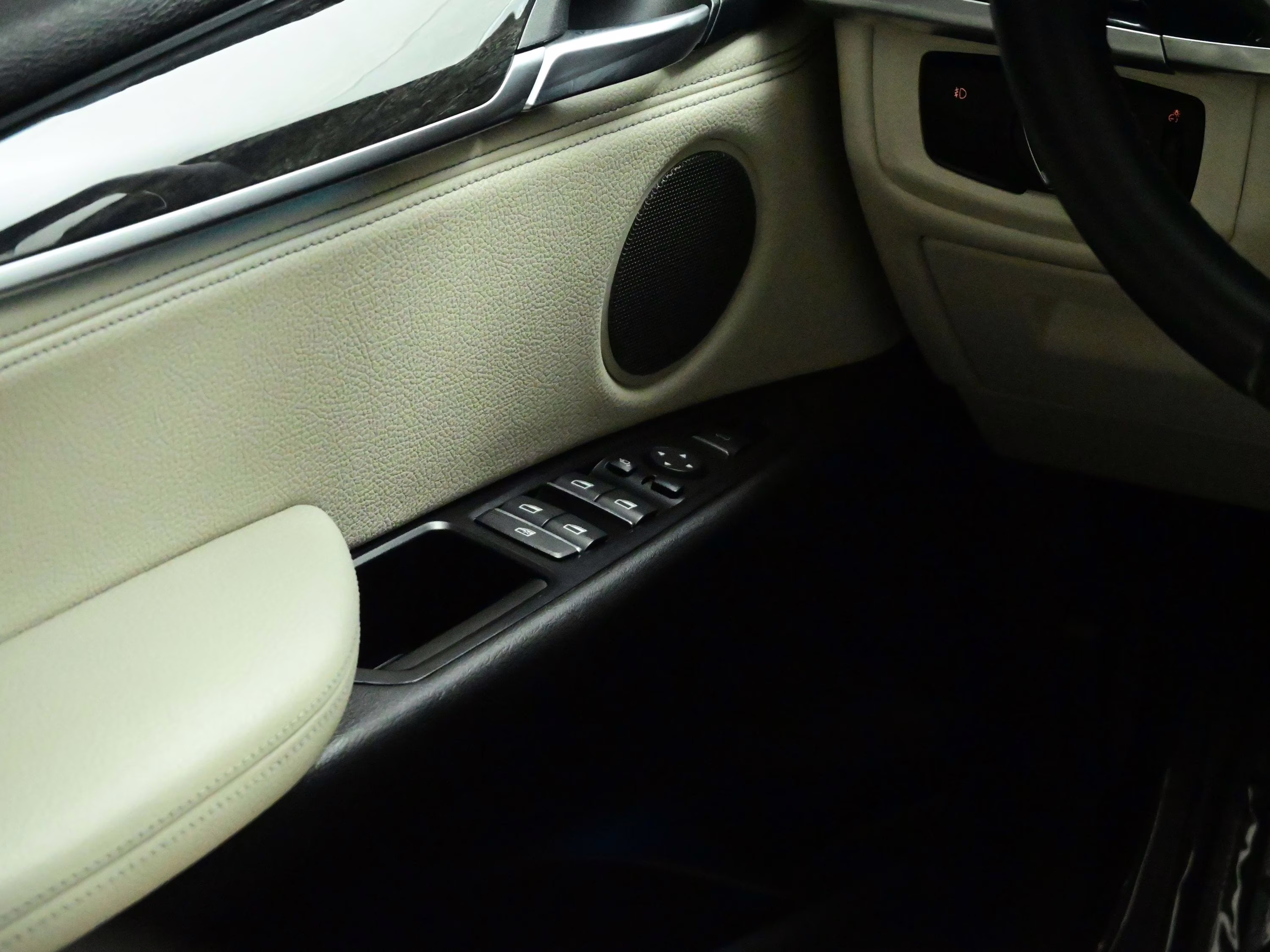 2015 Space Gray Metallic BMW X5 xDrive35d AWD SUV