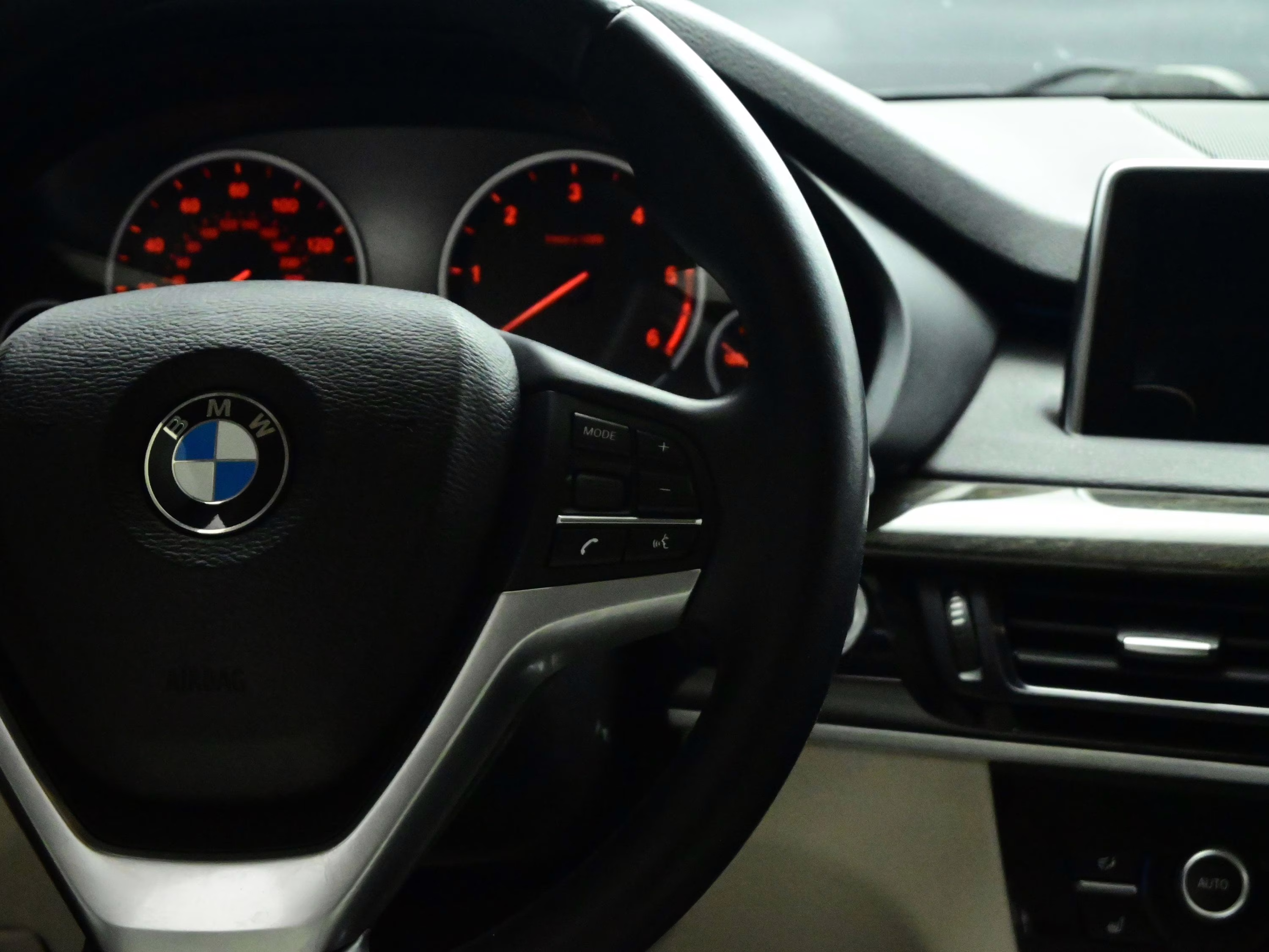 2015 Space Gray Metallic BMW X5 xDrive35d AWD SUV