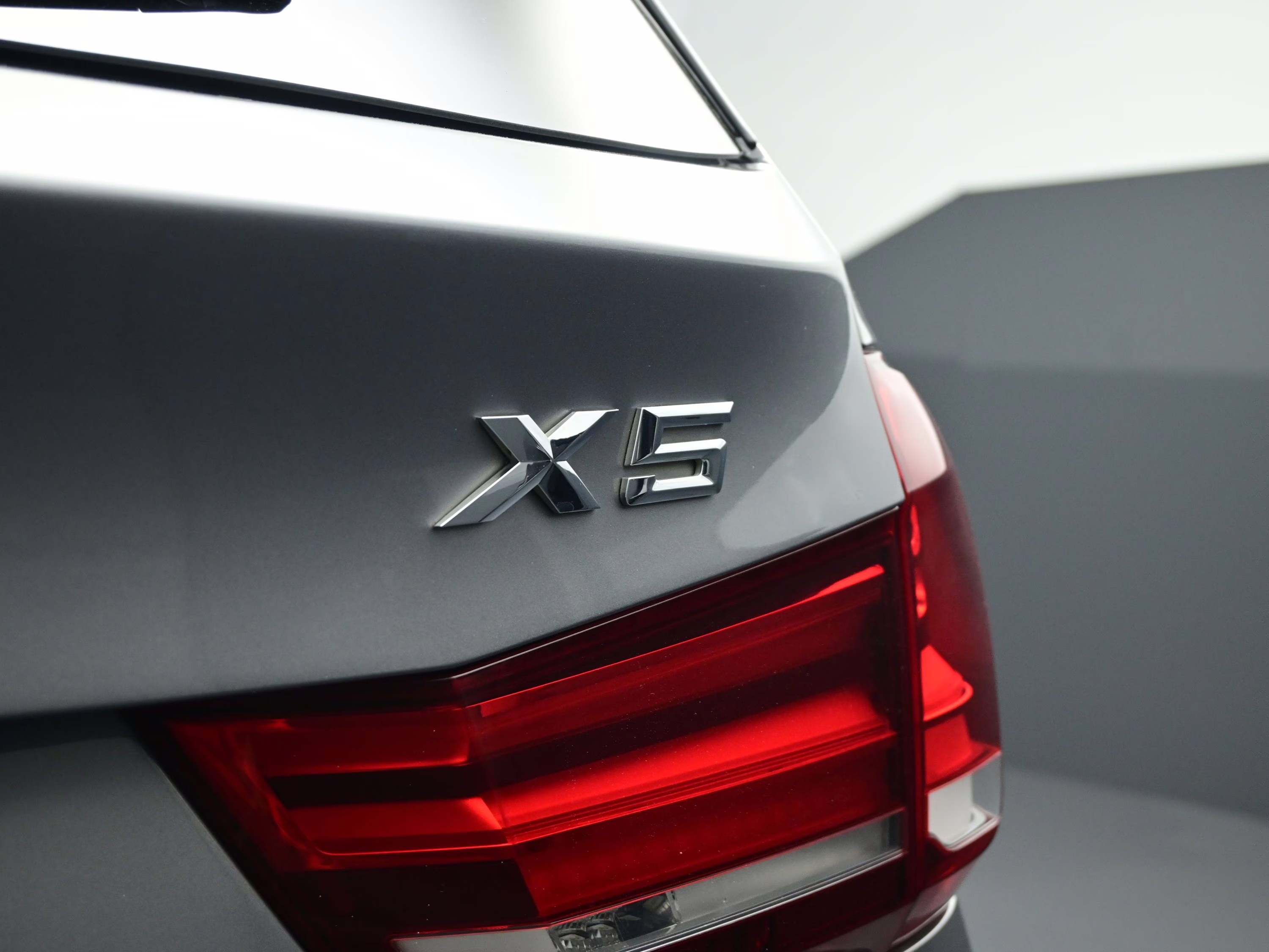 2015 Space Gray Metallic BMW X5 xDrive35d AWD SUV