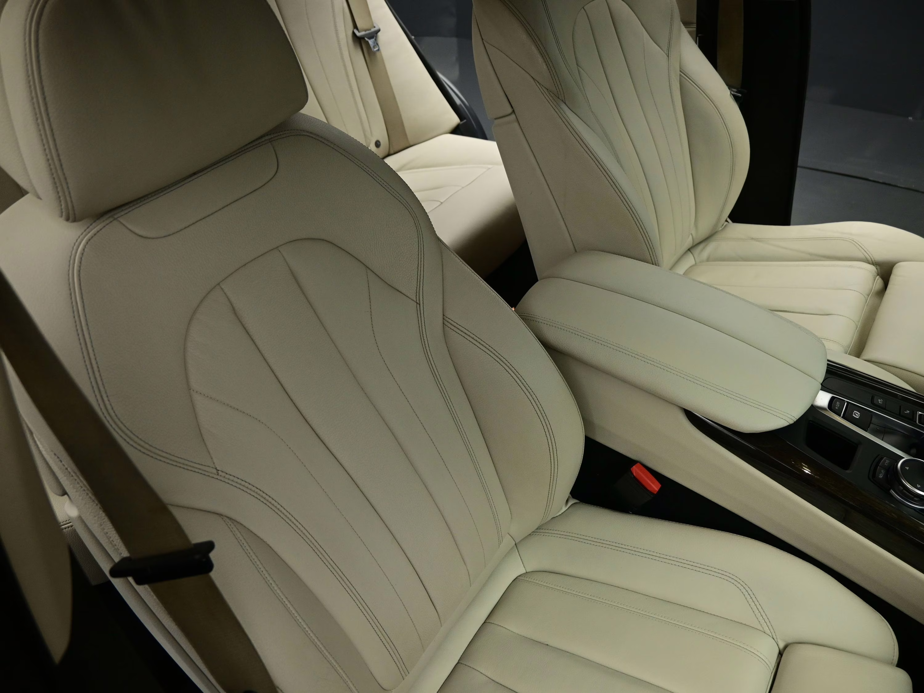 2015 Space Gray Metallic BMW X5 xDrive35d AWD SUV