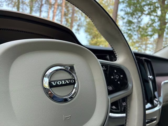 2020 Fusion Red Metallic Volvo V60 Cross Country T5 AWD Crossover