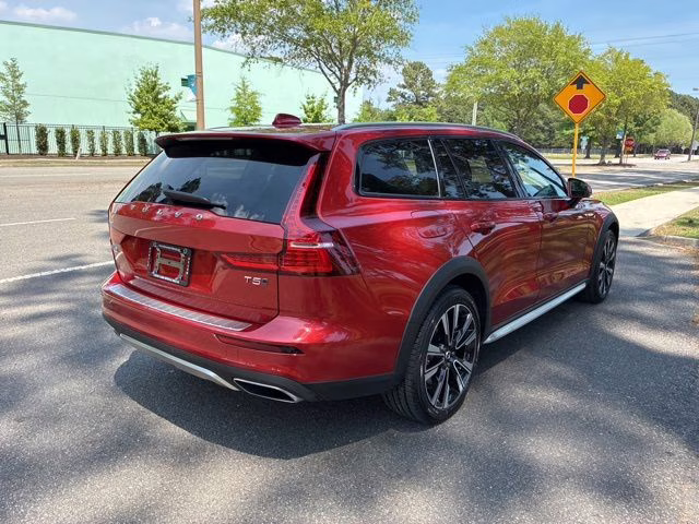 2020 Fusion Red Metallic Volvo V60 Cross Country T5 AWD Crossover
