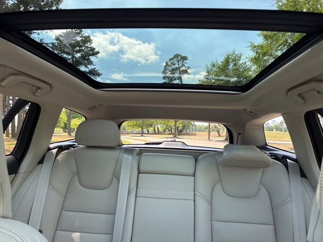 2020 Fusion Red Metallic Volvo V60 Cross Country T5 AWD Crossover