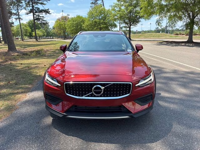 2020 Fusion Red Metallic Volvo V60 Cross Country T5 AWD Crossover