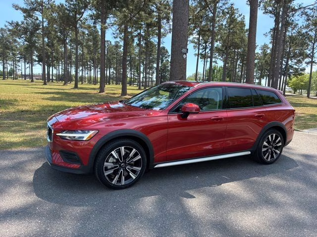 2020 Fusion Red Metallic Volvo V60 Cross Country T5 AWD Crossover