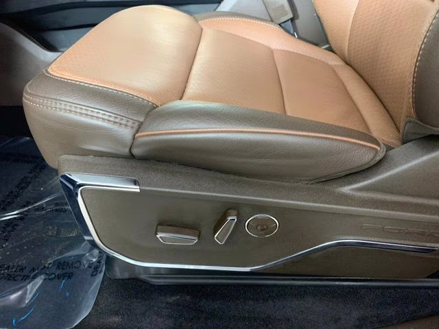 2025 Agate Black Metallic Ford F-150 King Ranch 4X4 Truck