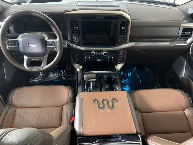 2025 Agate Black Metallic Ford F-150 King Ranch 4X4 Truck