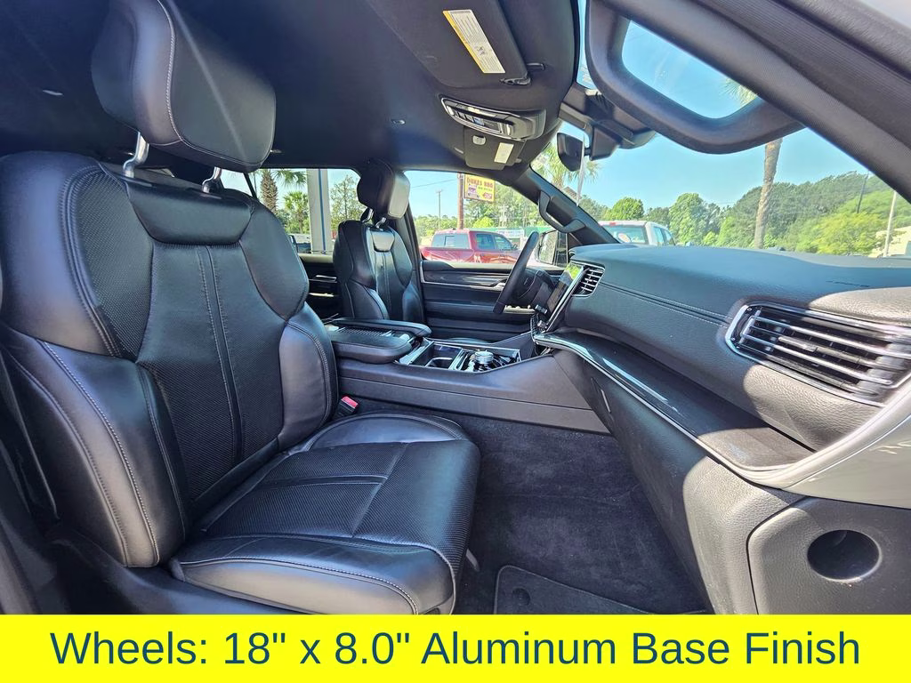 2023 Bright White Clearcoat Jeep Wagoneer Base 4X4 SUV