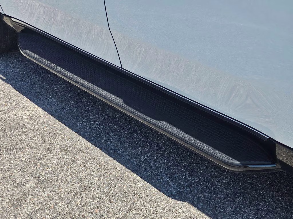 2023 Bright White Clearcoat Jeep Wagoneer Base 4X4 SUV