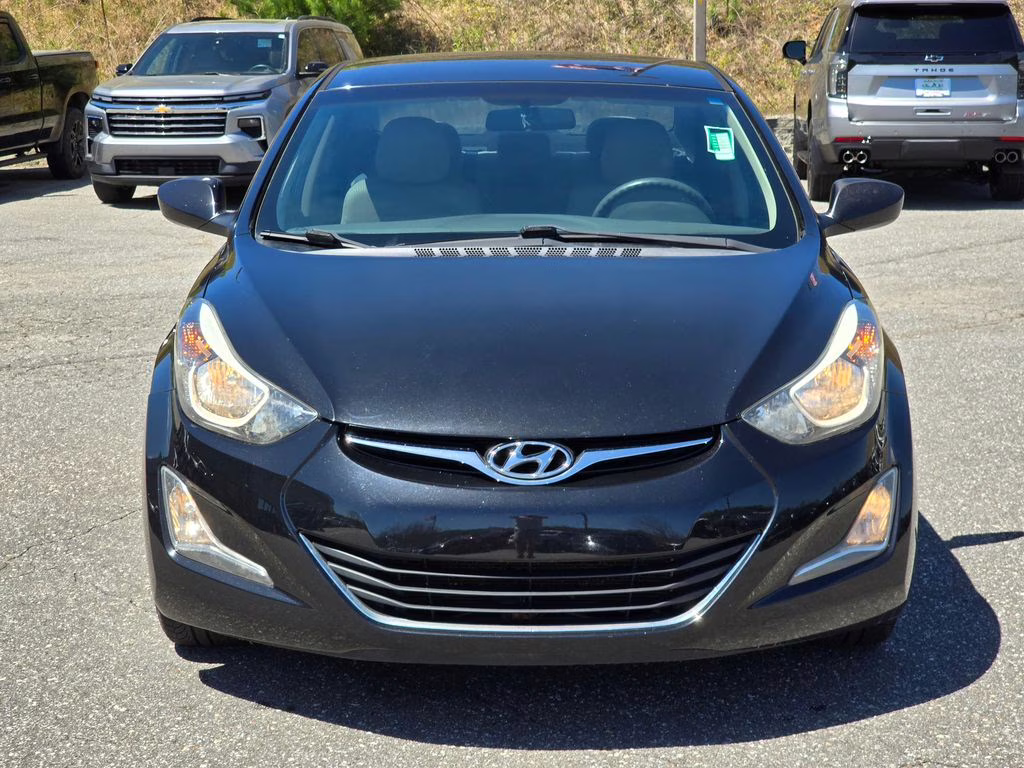 2016 Phantom Black Hyundai Elantra SE FWD Sedan
