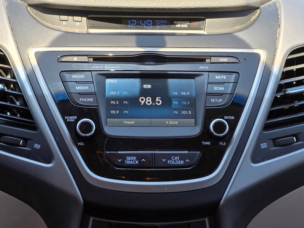 2016 Phantom Black Hyundai Elantra SE FWD Sedan