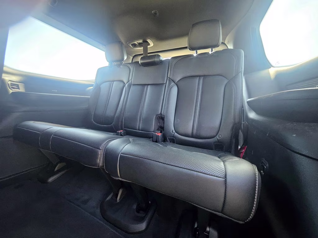 2023 Bright White Clearcoat Jeep Wagoneer Base 4X4 SUV