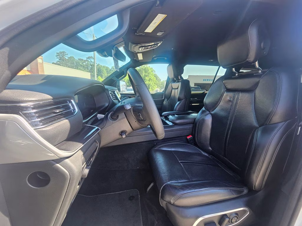 2023 Bright White Clearcoat Jeep Wagoneer Base 4X4 SUV