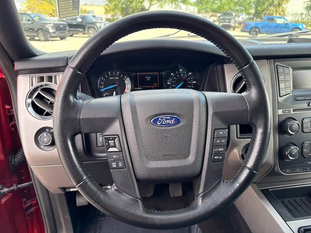 2017 Ruby Red Metallic Tinted Clearcoat Ford Expedition EL XLT RWD SUV