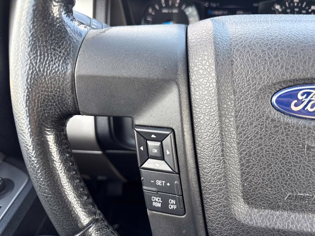 2017 Ruby Red Metallic Tinted Clearcoat Ford Expedition EL XLT RWD SUV