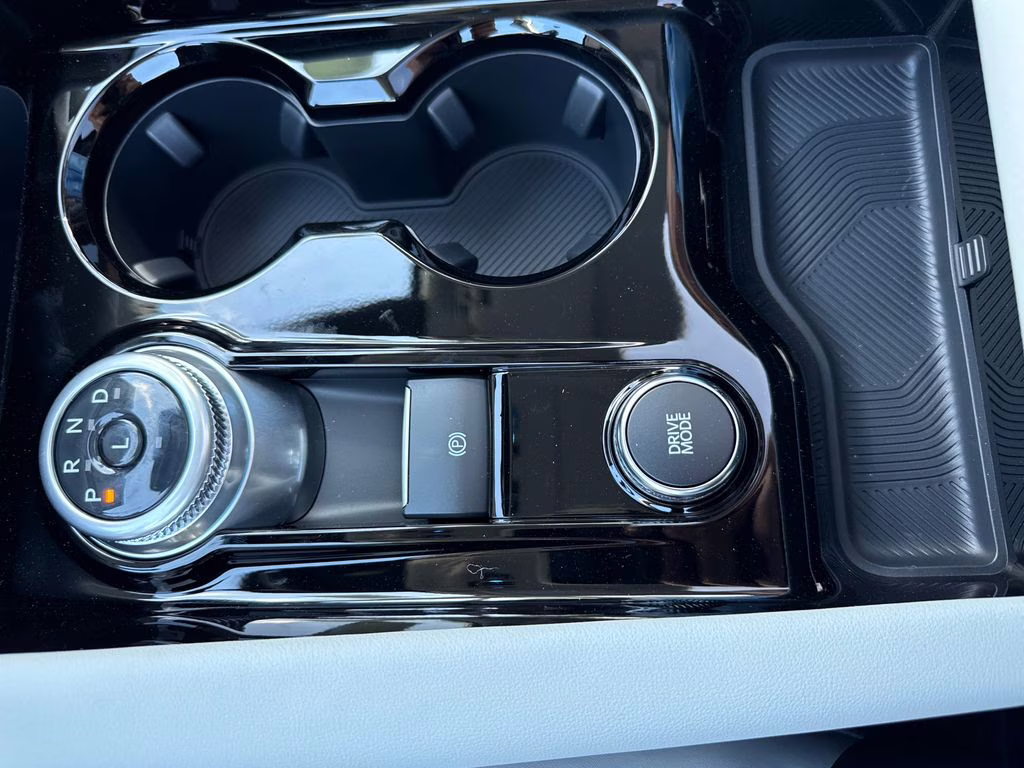 2026 Carbonized Gray Metallic Ford Explorer Platinum 4X4 SUV